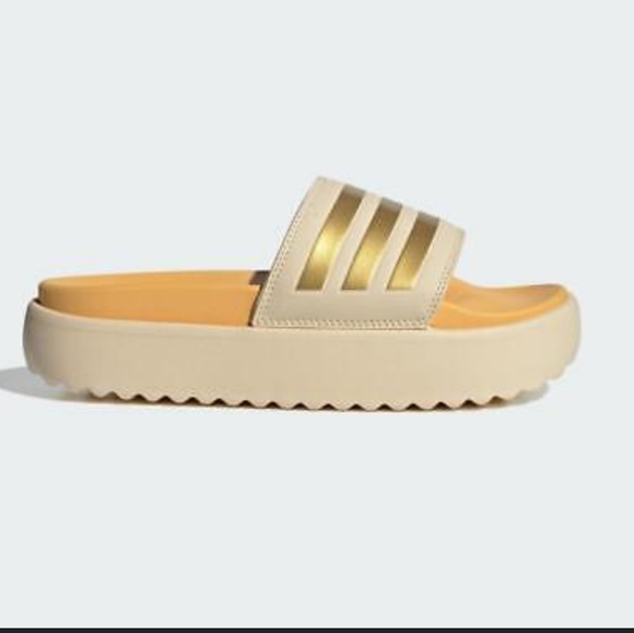 Adilette platform performance slide in sand size mens 9 women's 10.5 - Picture 2 of 5